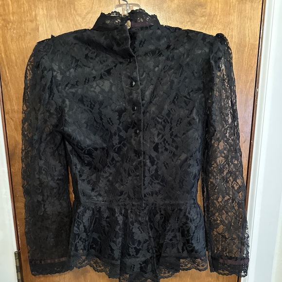 Gunne Sax Black Lace Top Size 7  or S - Picture 3 of 15